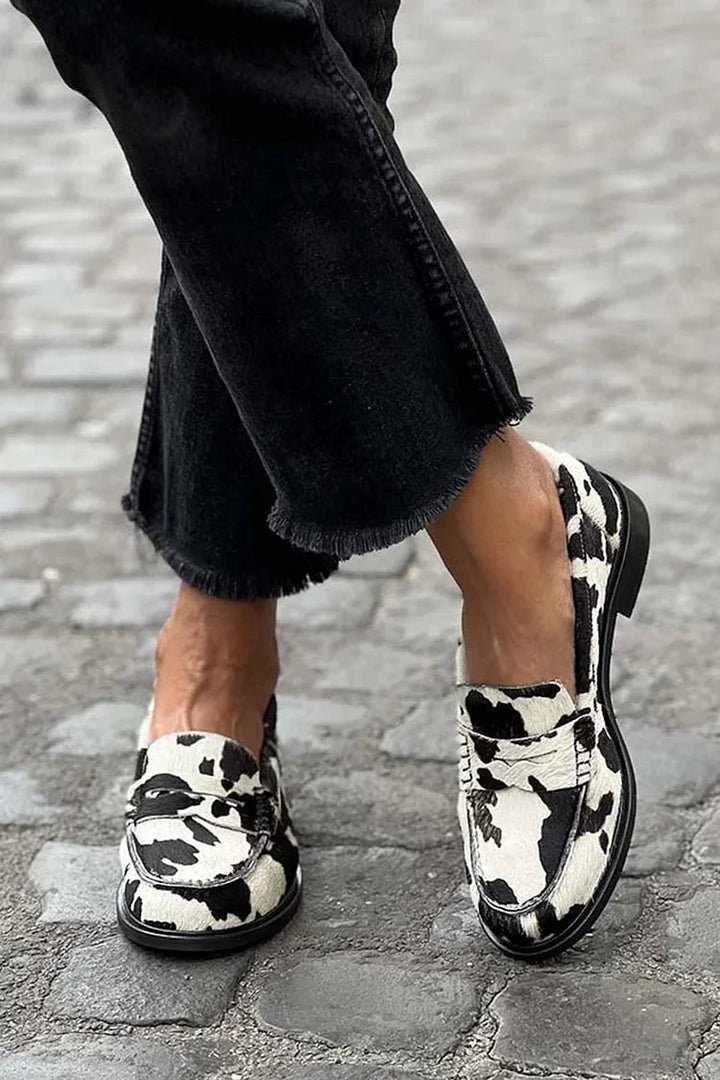 Veerle | Mocasines con patrón de vaca