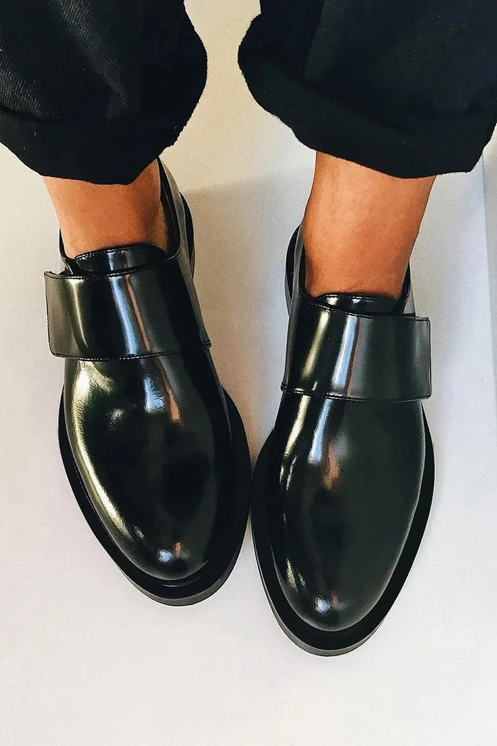 Celeste | Mocasines pulidos con tiras