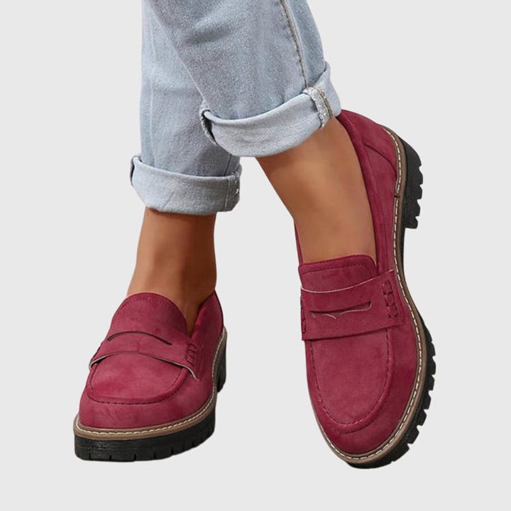 Melania | Mocasines de Gamuza Atemporales
