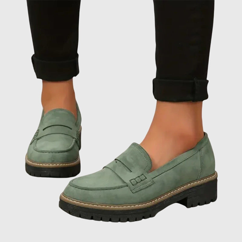 Melania | Mocasines de Gamuza Atemporales