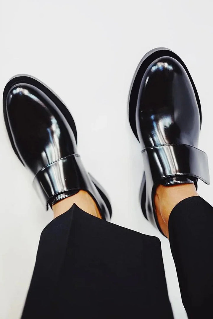 Celeste | Mocasines pulidos con tiras