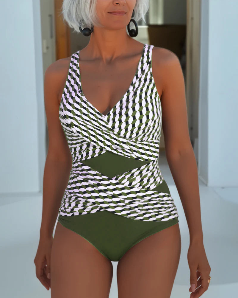 Ashley™ | Maiô com Design Transpassado para Uso Casual em Resort