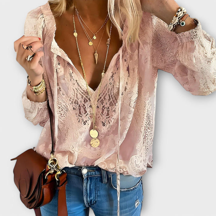 Zeleste | Blusa Feminina de Renda com Decote V e Manga Longa Estilo Boho
