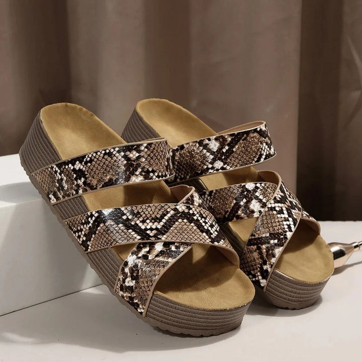 Abigail™ – Sandalias ortopédicas de cuero con correa