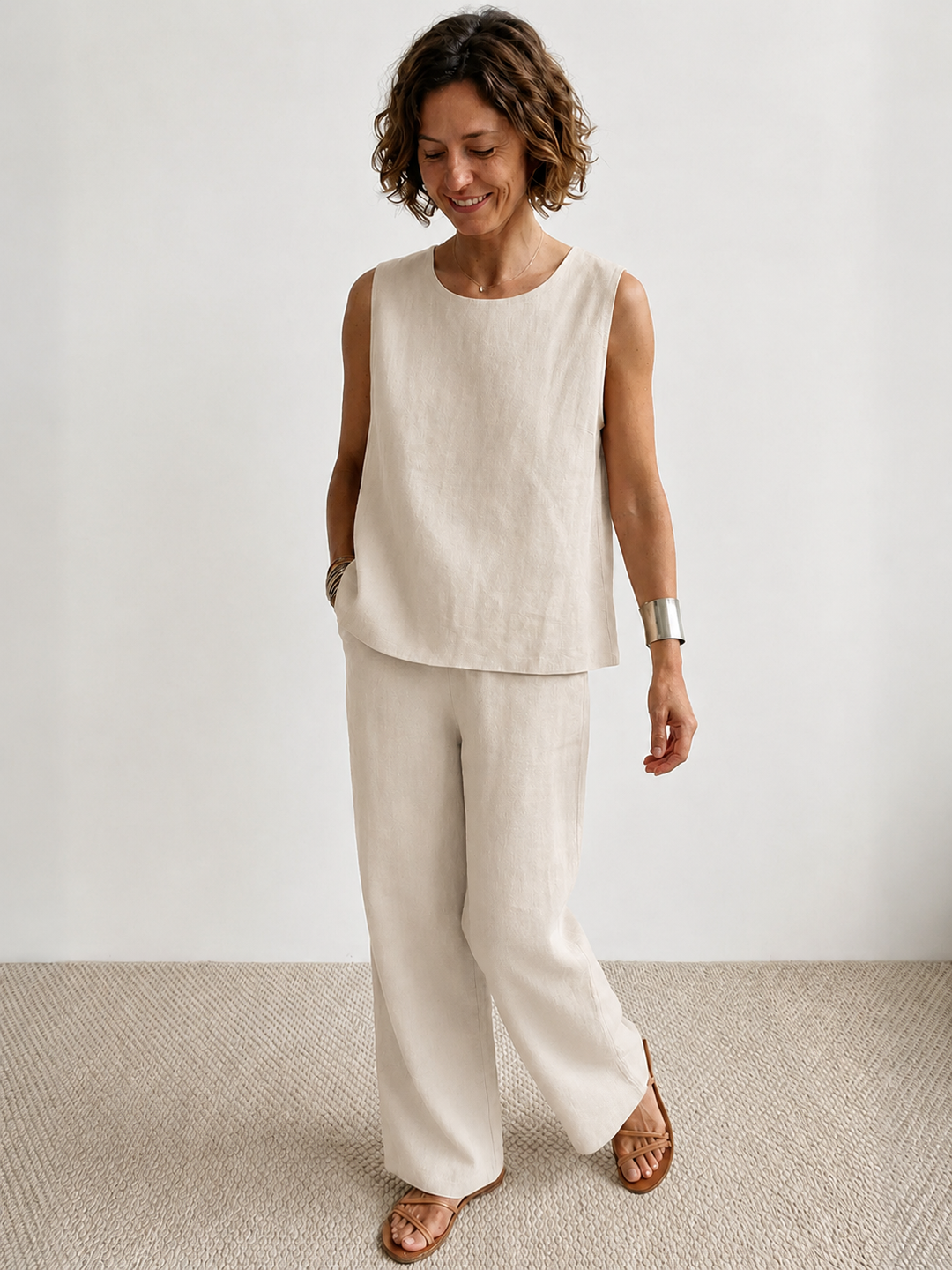 Olivia | Completo donna con canotta senza maniche e pantaloni a gamba larga