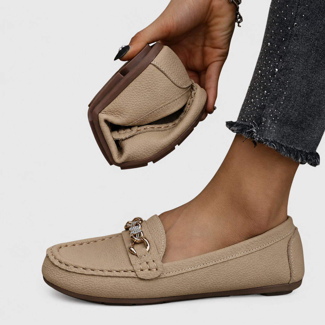 Harlow | Mocassini casual da donna senza lacci con dettaglio catena dorata