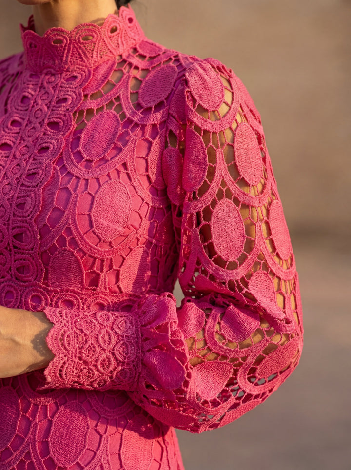 Carmona | Langärmeliges Rollkragenkleid