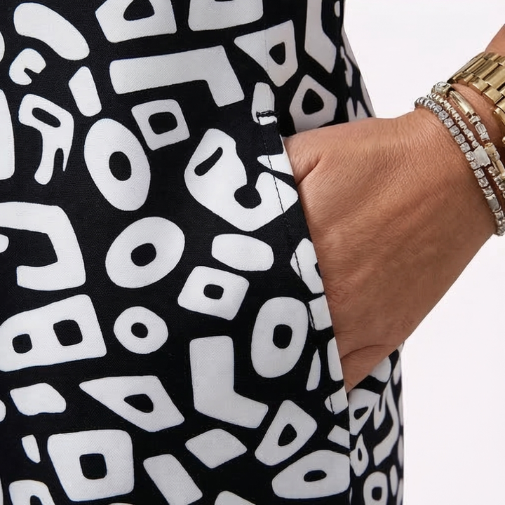 Vivara™ – Breezy V-Neck Printed Dress