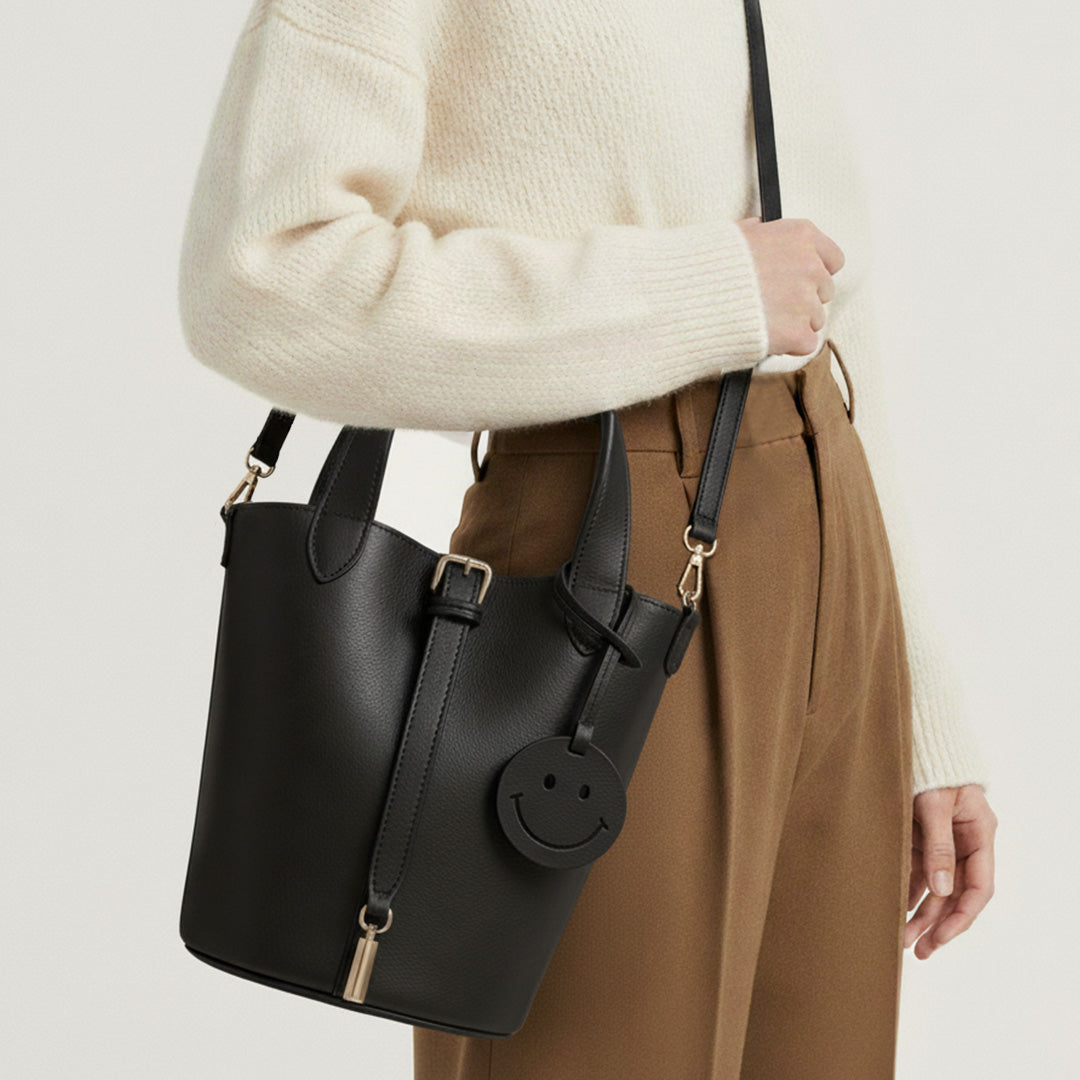 Clara | Sac à sourire en cuir