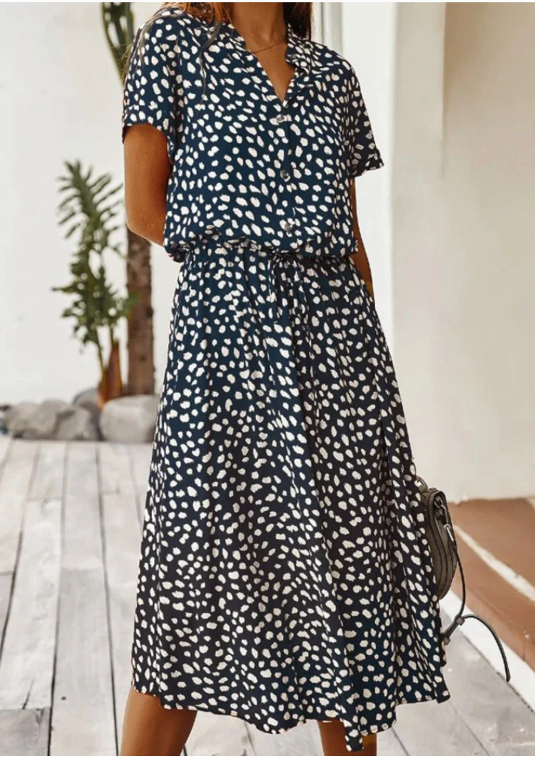 Sienna | Damen Midi-Kleid mit Knopfleiste und gepunktetem Muster