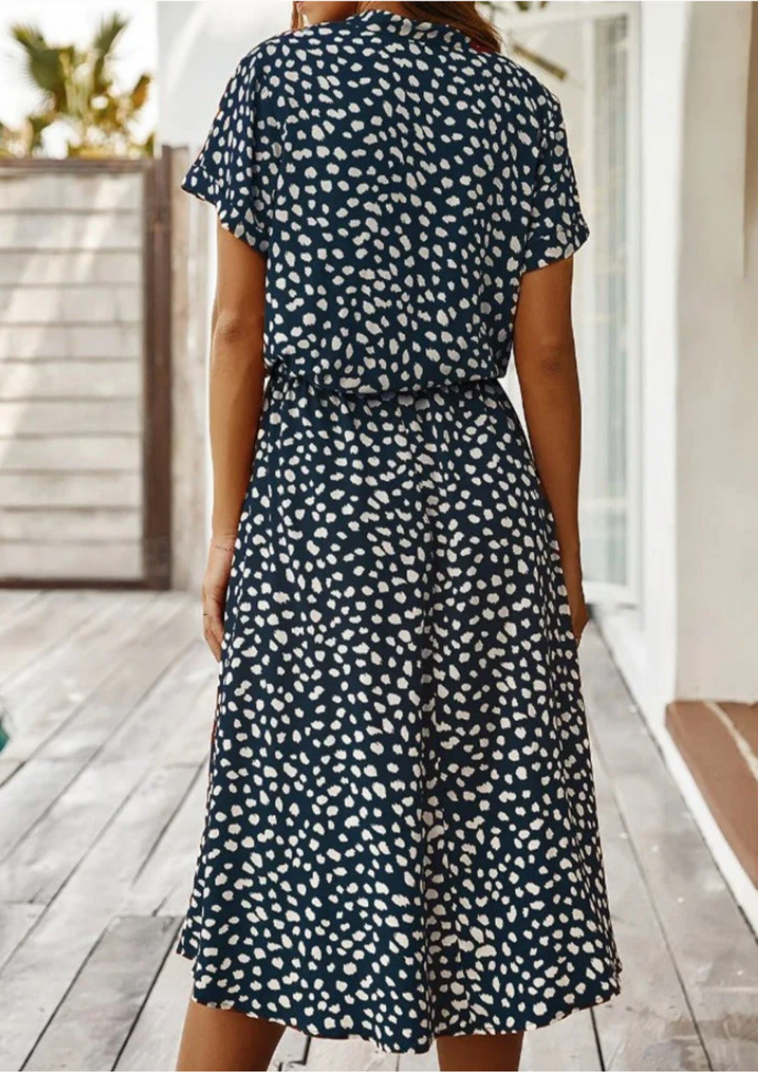 Sienna | Damen Midi-Kleid mit Knopfleiste und gepunktetem Muster