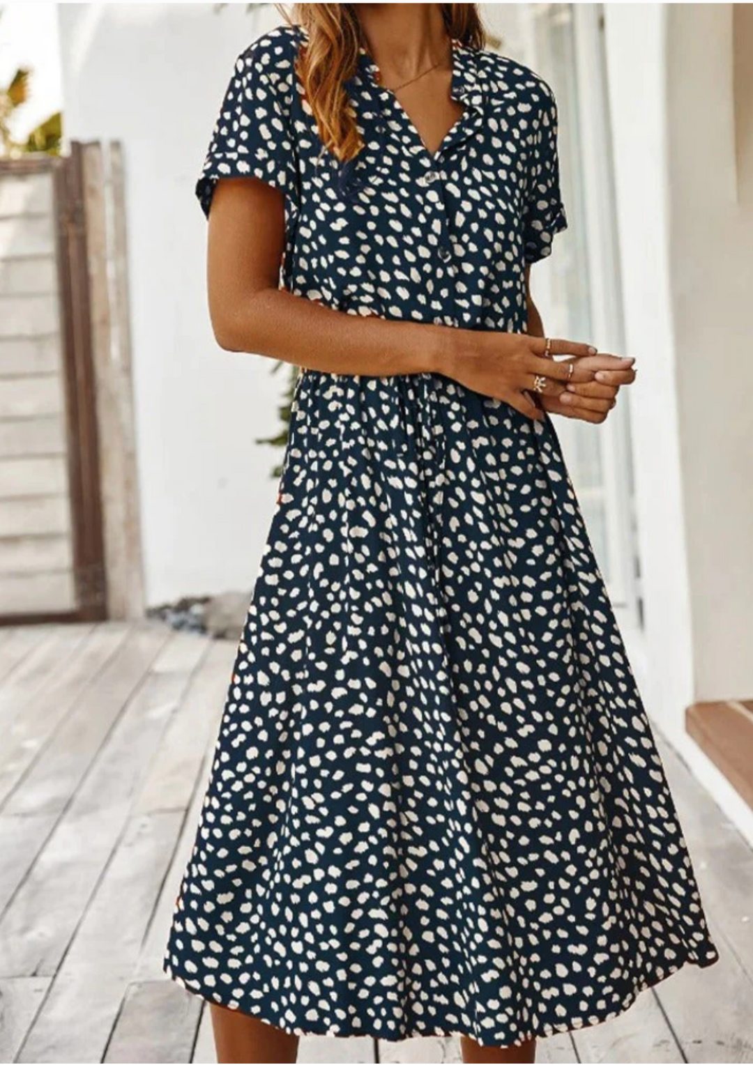 Sienna | Damen Midi-Kleid mit Knopfleiste und gepunktetem Muster