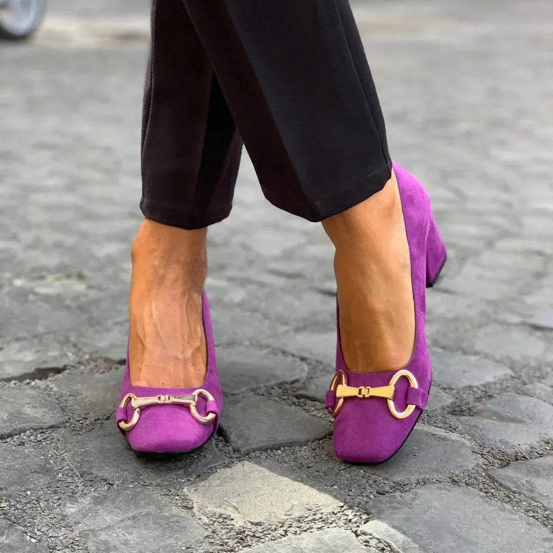 Tyra™ | Gold Accent Pumps