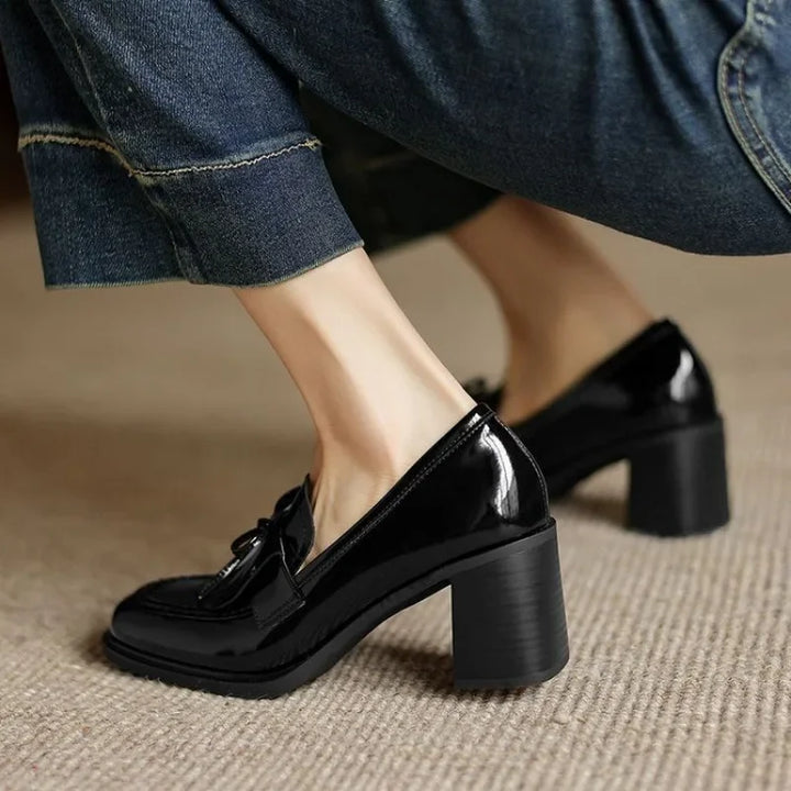 Vivienne | Décolleté da donna con nappine, mocassino, tacco a blocco, punta tonda