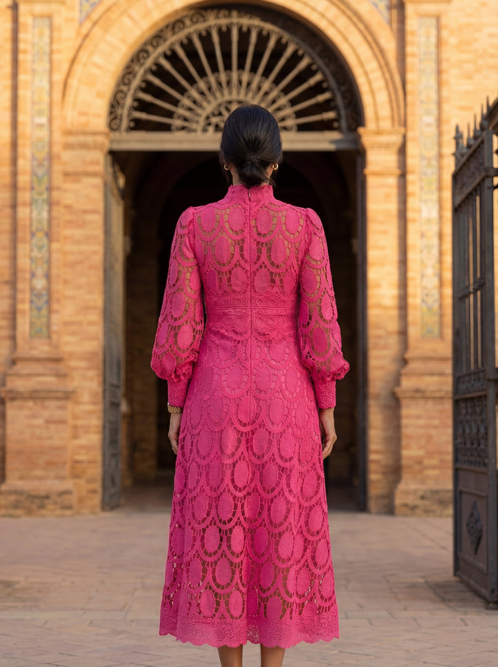 Carmona | Langärmeliges Rollkragenkleid
