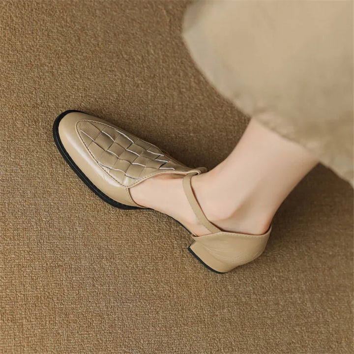 Celeste | Tacones Vintage con Correa