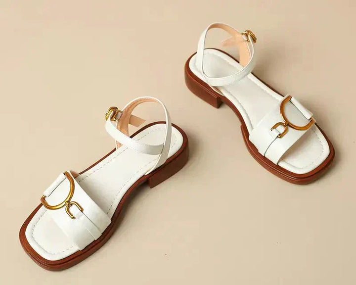 Amara | Sandalias Planas con Hebilla™