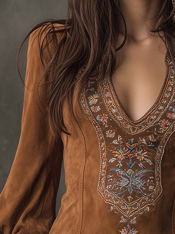 Lunori™ | Vestido mini bordado de ante en color púrpura