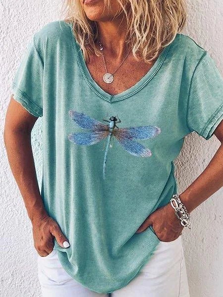 Luna | Camiseta casual para mujer con estampado de libélula, cuello en V y manga corta