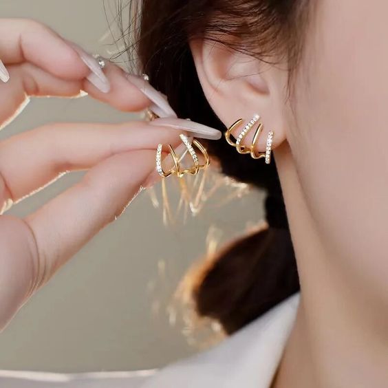 Rylynnia | Spiral Ear Cuff Earrings