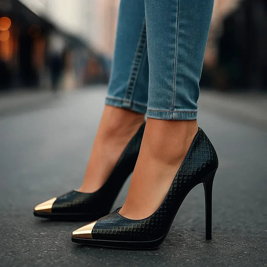 AVELINE GOLD-POINT HEELS