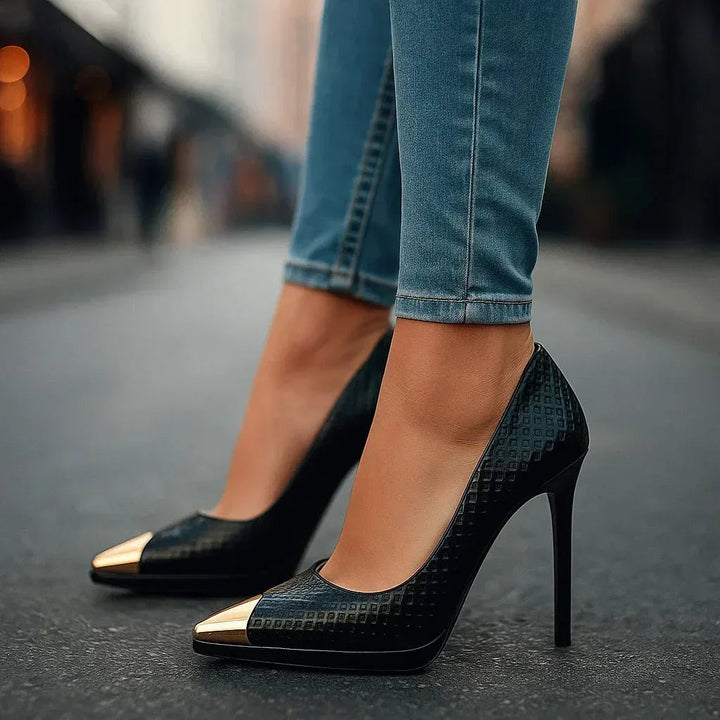 AVELINE GOLD-POINT HEELS