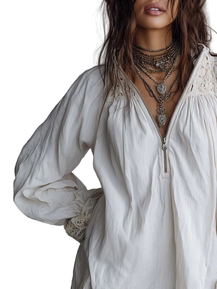 Vestido Mini Branco Vintage com Zíper, Gola e Detalhe em Renda