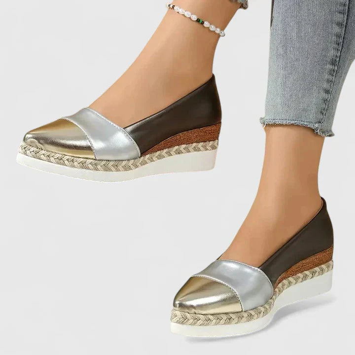 Luna | Dámské metalické espadrilky na klínku s platformou a nazouvací designem