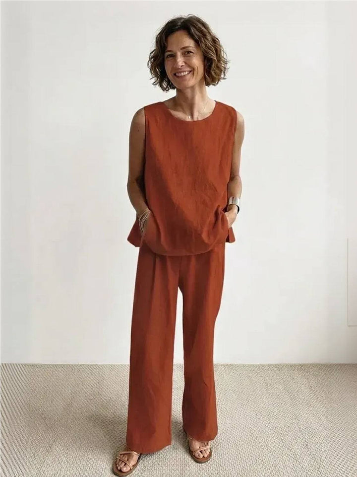 Olivia | Completo donna con canotta senza maniche e pantaloni a gamba larga