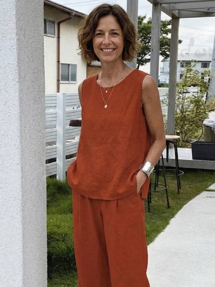 Olivia | Completo donna con canotta senza maniche e pantaloni a gamba larga
