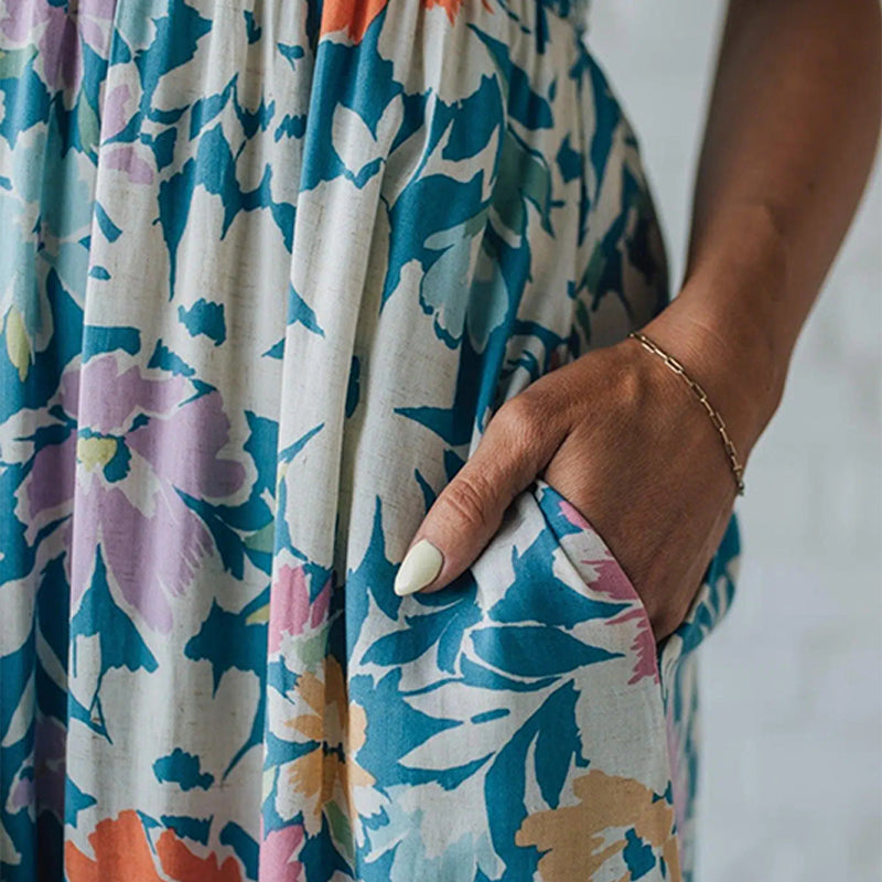 Maxikleid mit Blumenmuster, gerafftes Oberteil, verstellbare Träger