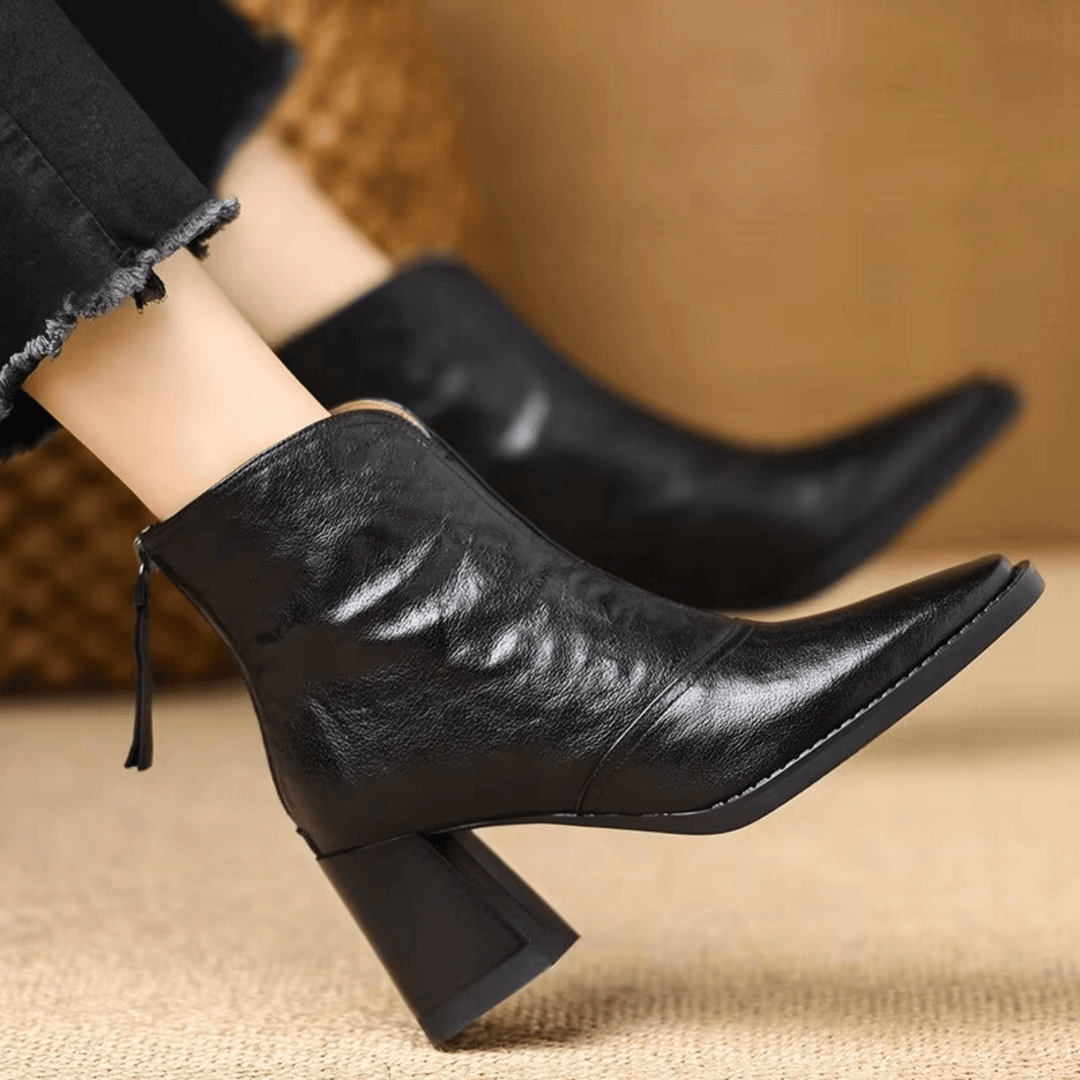 Ovelle | Bota Clásica de Tacón