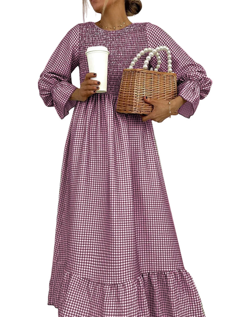Grünes Maxikleid mit Rundhalsausschnitt und Häkchenmuster